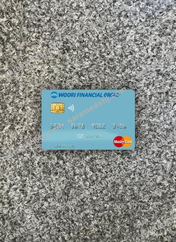 South Korea Woori Financial Group mastercard photolook front